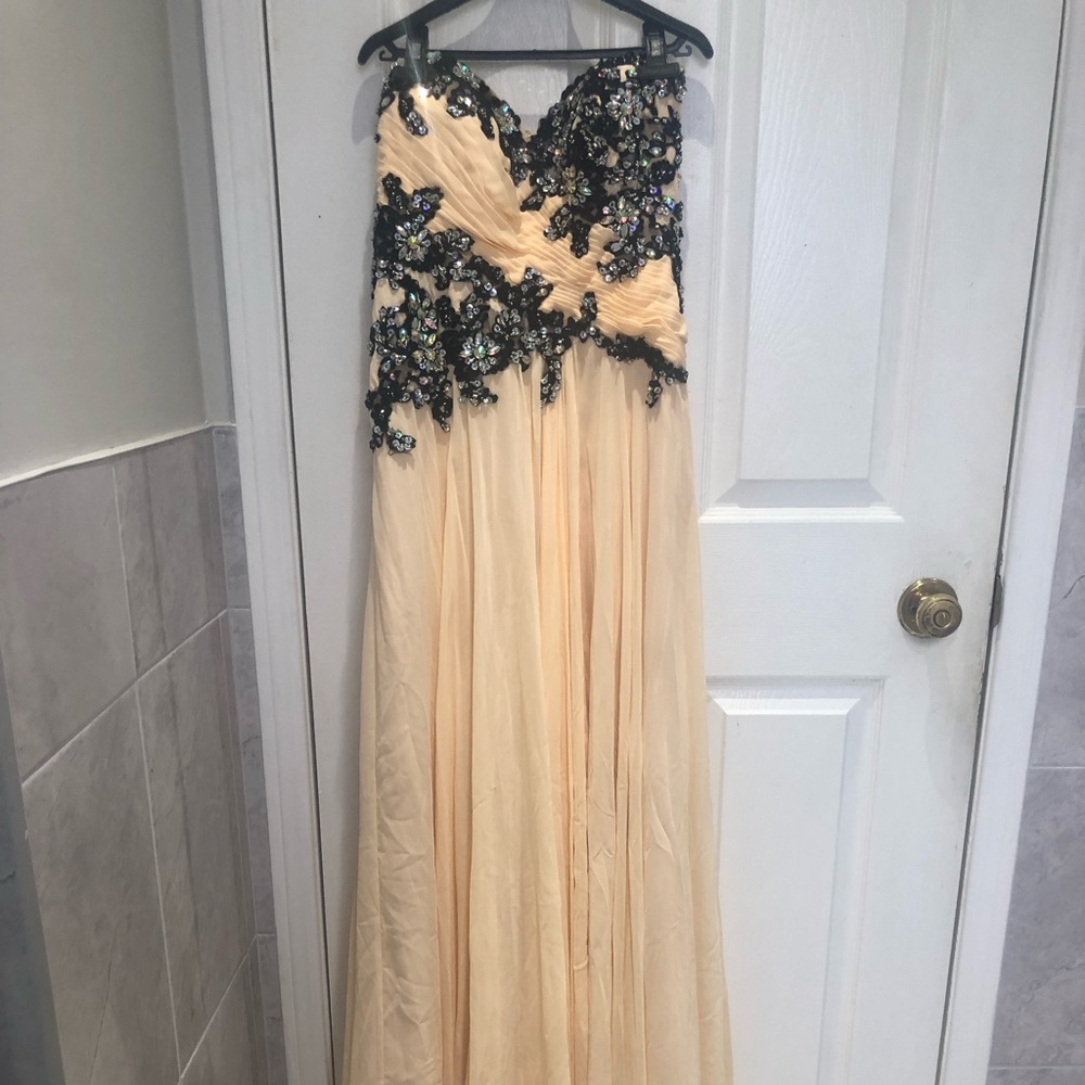 Peach colour prom/formal dress